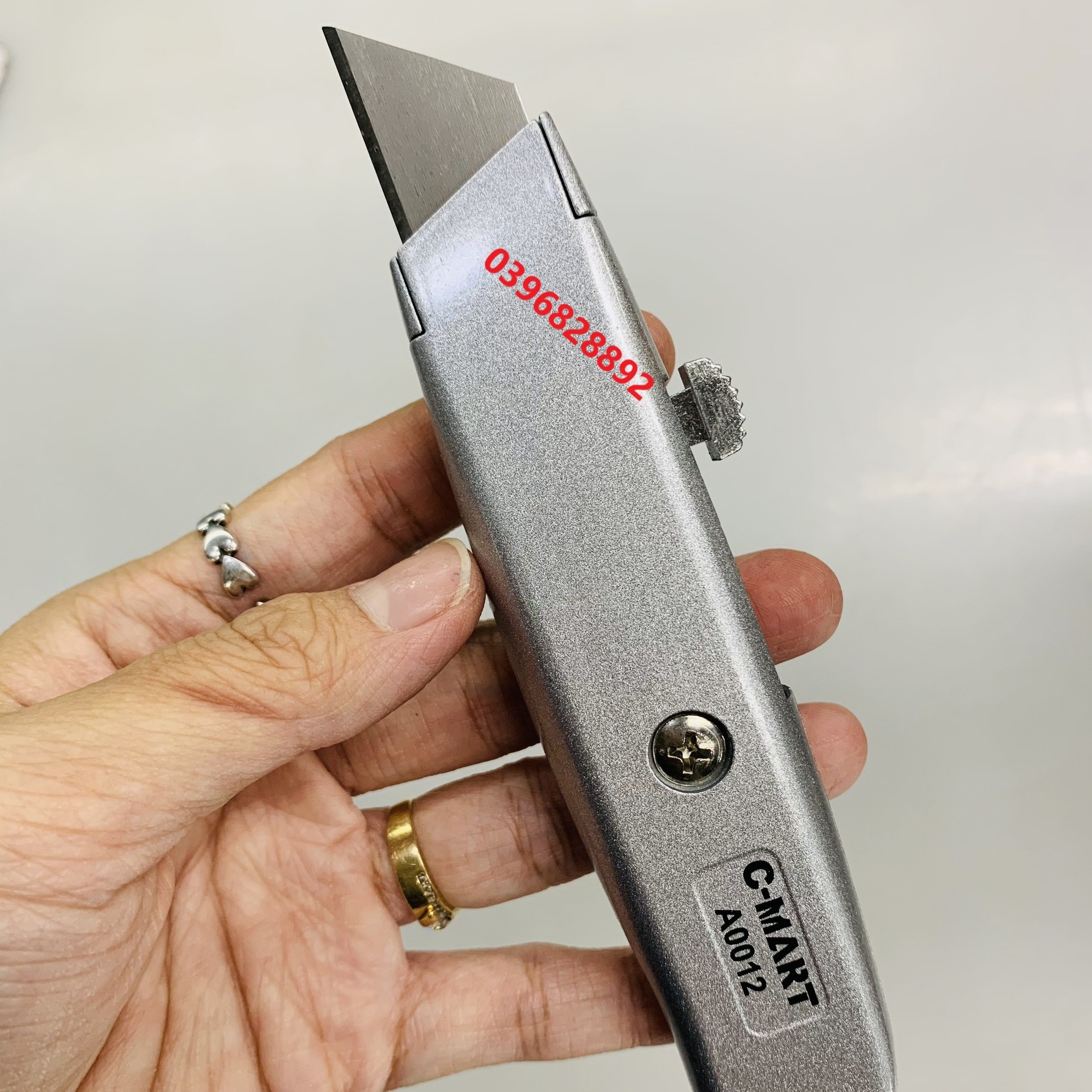 Dao rọc cáp đa năng cán hợp kim C-mart A0012