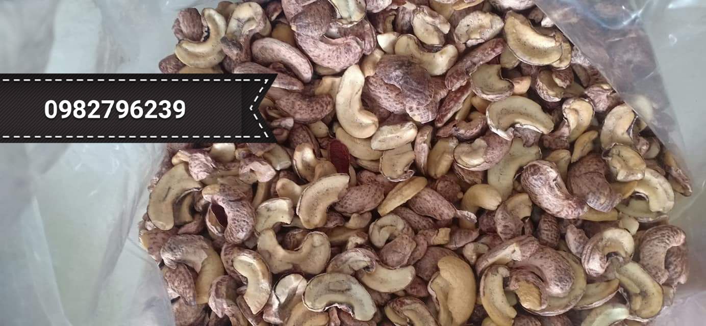 Hạt điều vỡ rang muối còn vỏ lụa 1kg