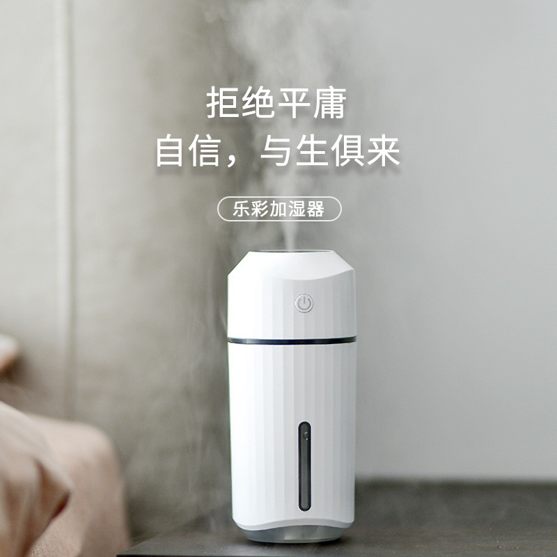 Máy xông tinh dầu pha lê Ô TÔ phun sương siêu mạnh