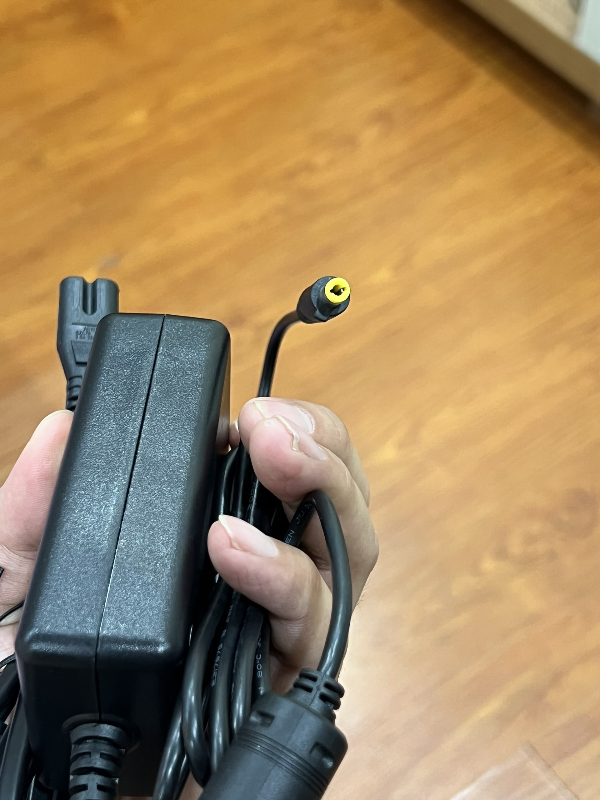 bộ nguồn 24v 1.5a loại tốt