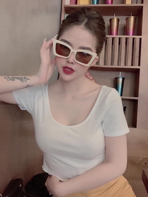 Kính mèo vuông full viền hot hit