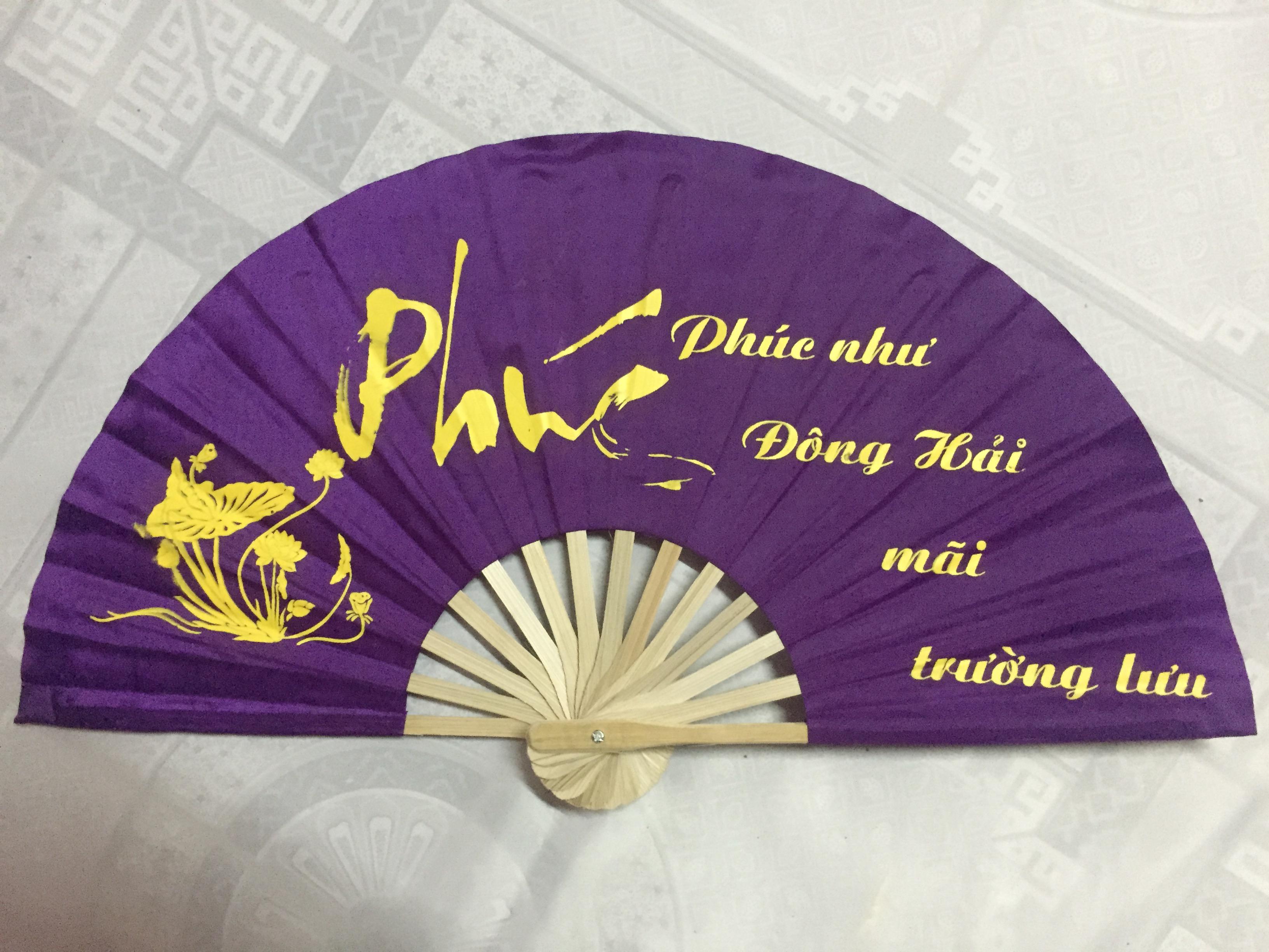 Quạt vải viết chữ thư pháp cực đẹp (giao màu ngẫu nhiên)