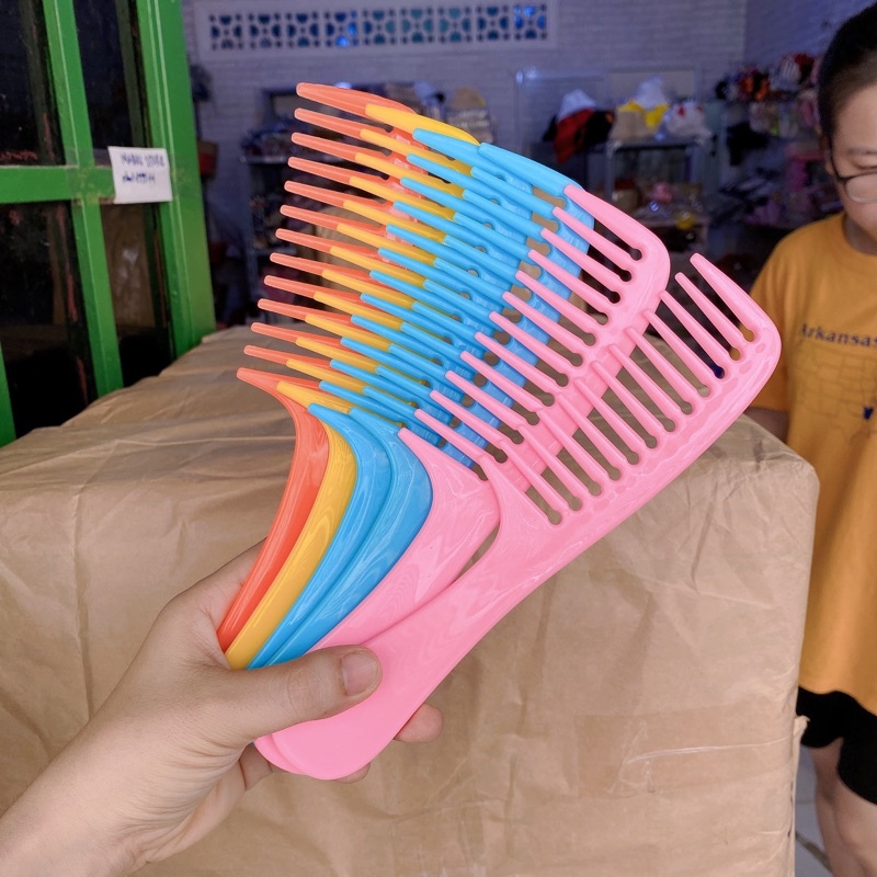 Lược răng thưa chải tóc - Gở rối - Lược nhựa