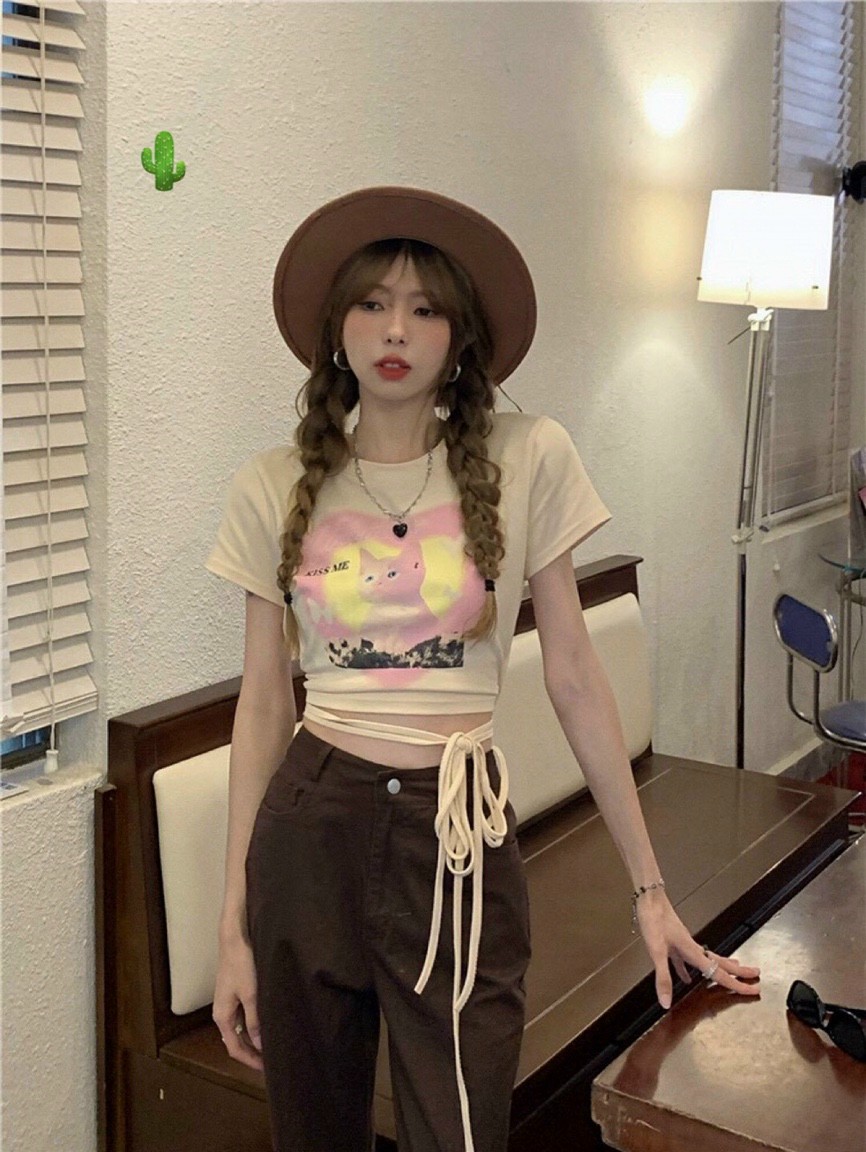 Áo Croptop Tin Hình Mèo Cột Dây Eo