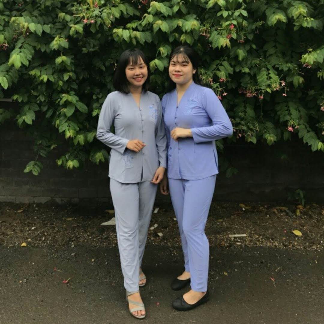 Đồ lam đi chùa, đồ phật tử nữ mẫu Thun Bà lai