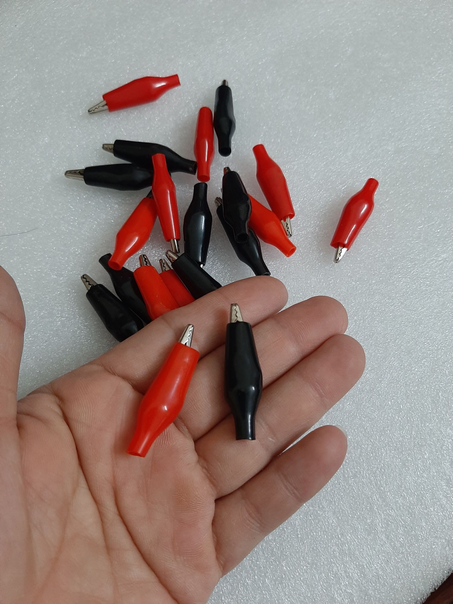 10 Đôi kẹp cá sấu bé