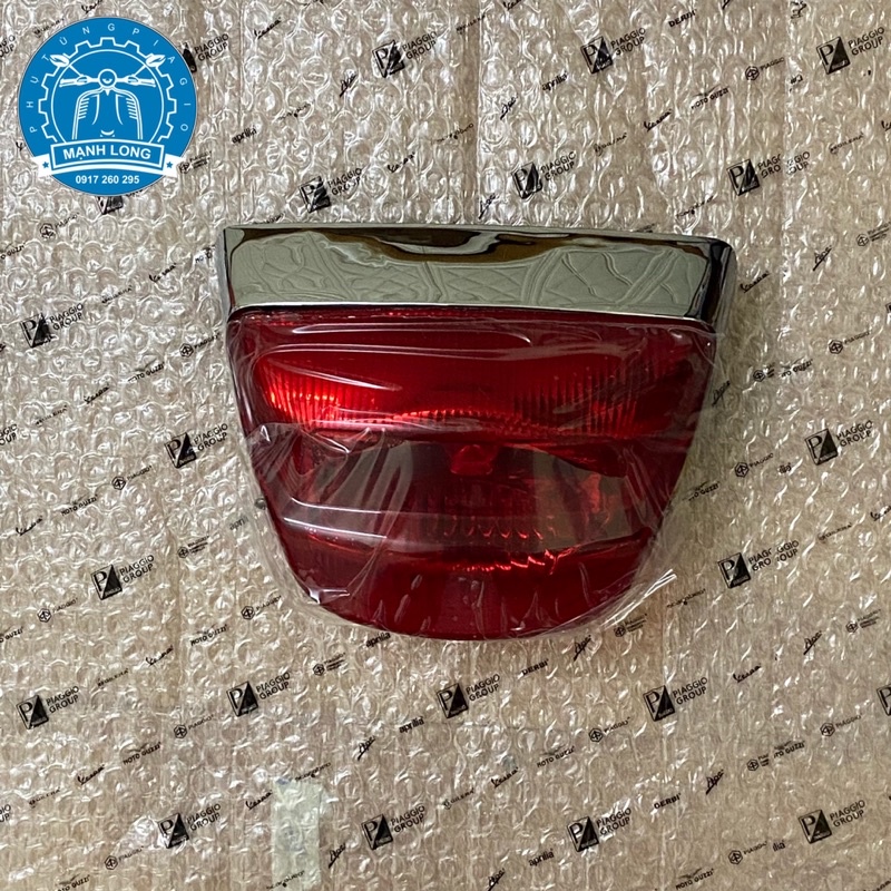 Cụm đèn hậu Vespa S ( chính hãng )