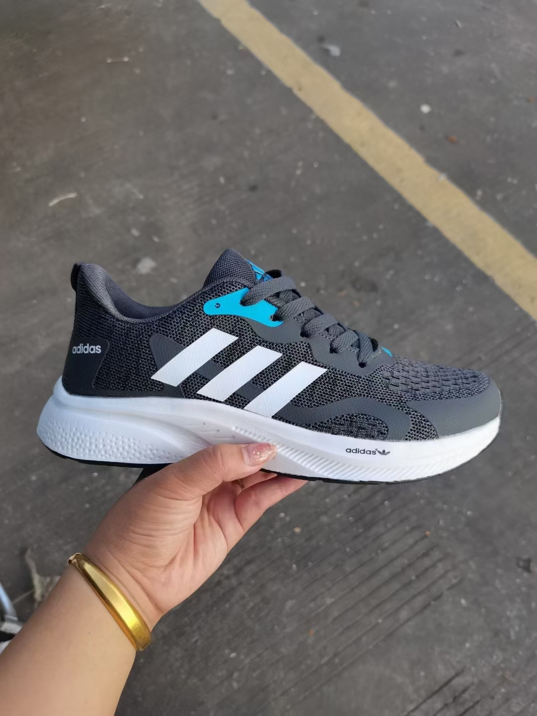 GIÀY SNEAKER NAM MẪU MỚI NHẤT 2023