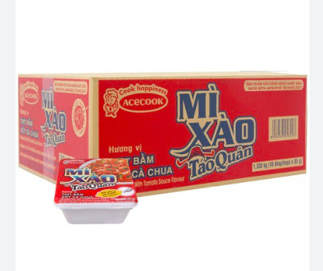 Mì xào táo quân xốt cà chua