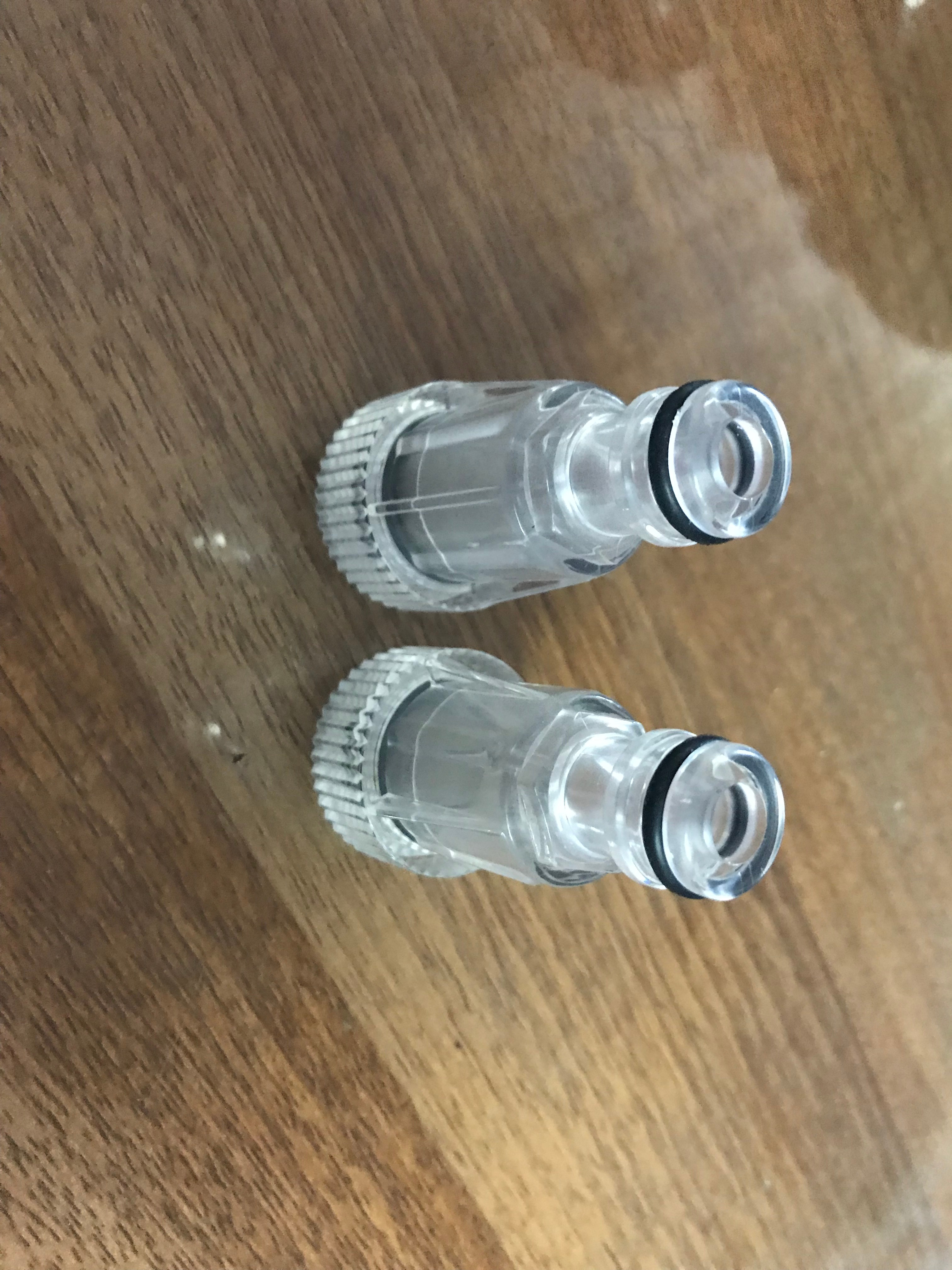 vòi nhựa trắng ( combo 2 chiếc )