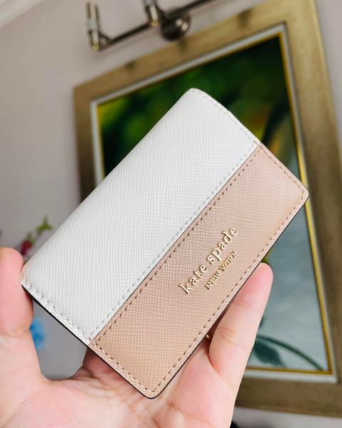 Ví Kate spade five ring key