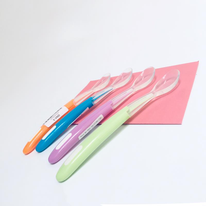 Thìa ăn dặm Silicon cán dài