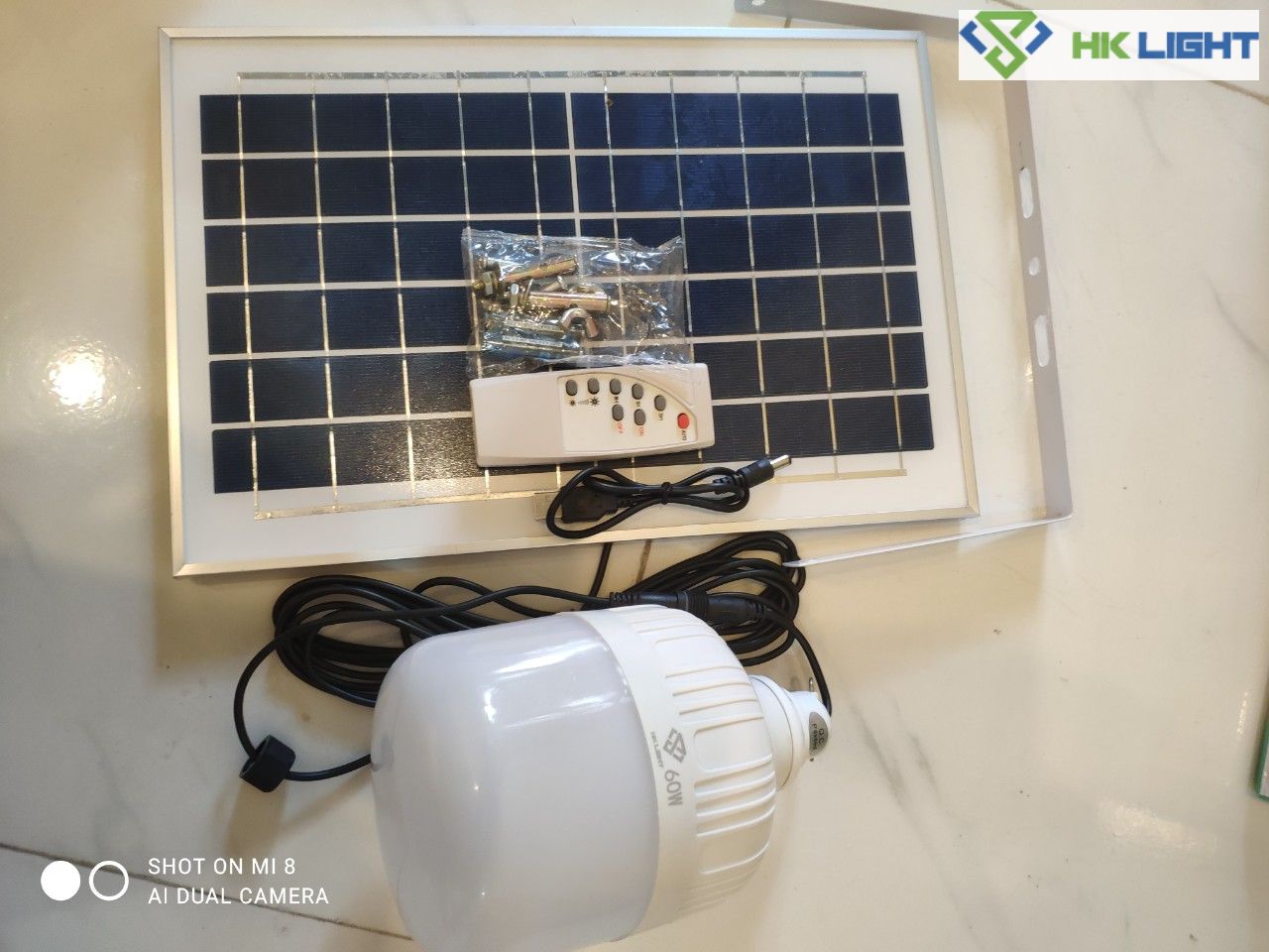 Đèn năng lượng mặt trời LED 60w