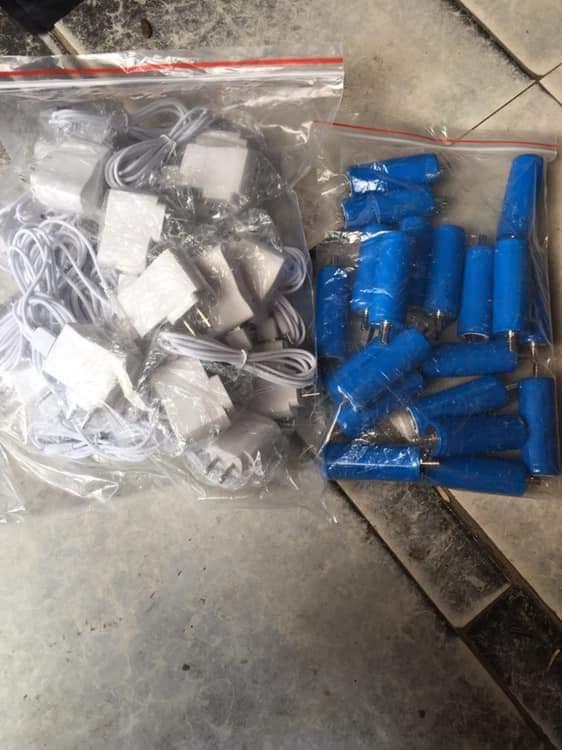 Phụ kiện Tông đơ B60/B70/F10 ( Sạc / Pin / Lưỡi )