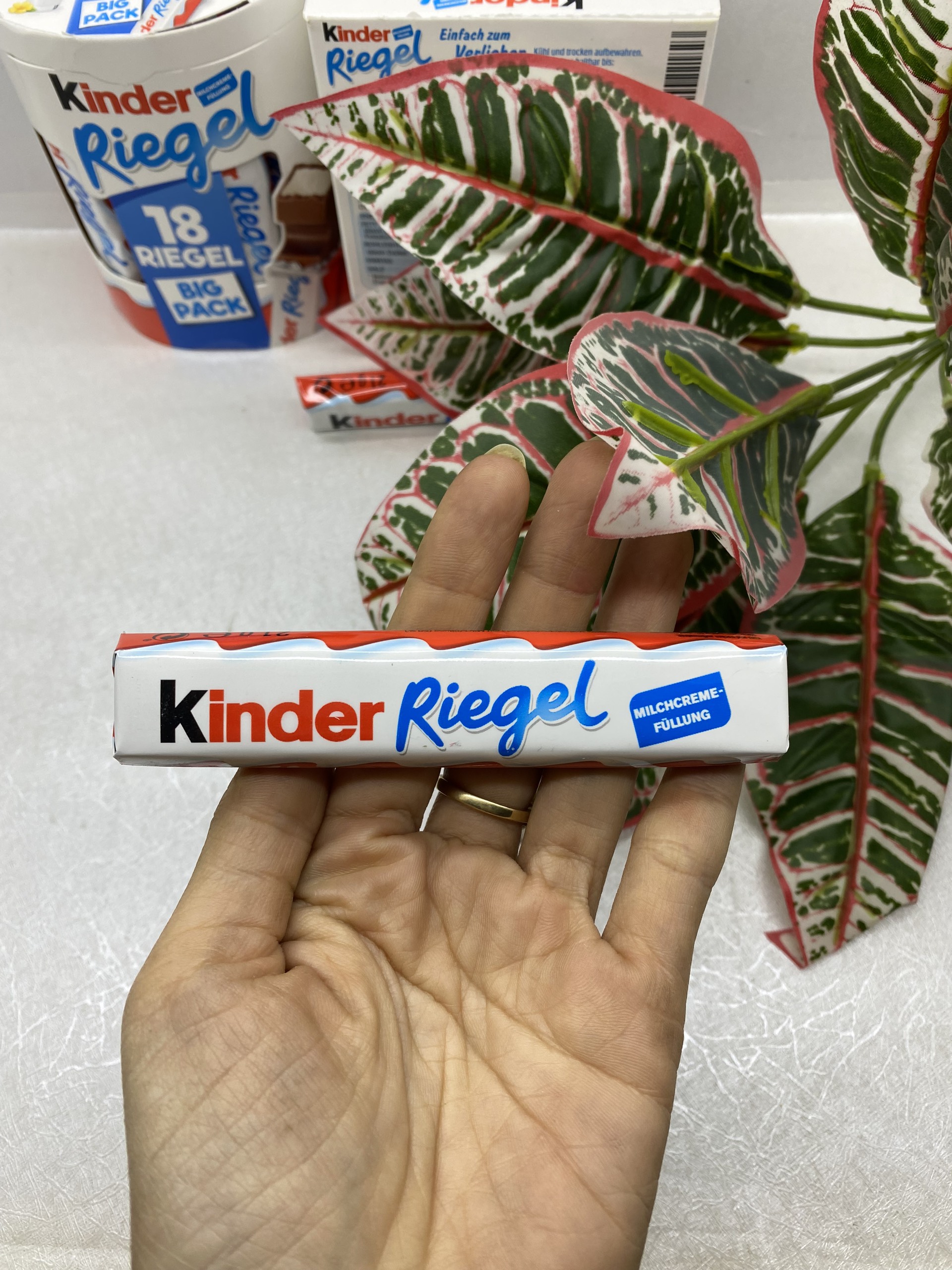 Socola Kinder Riegel nhân sữa thơm ngon- Đức
