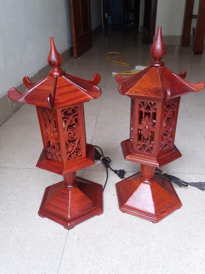 ĐÈN trang trí  gỗ hương cao 50cmx20cm