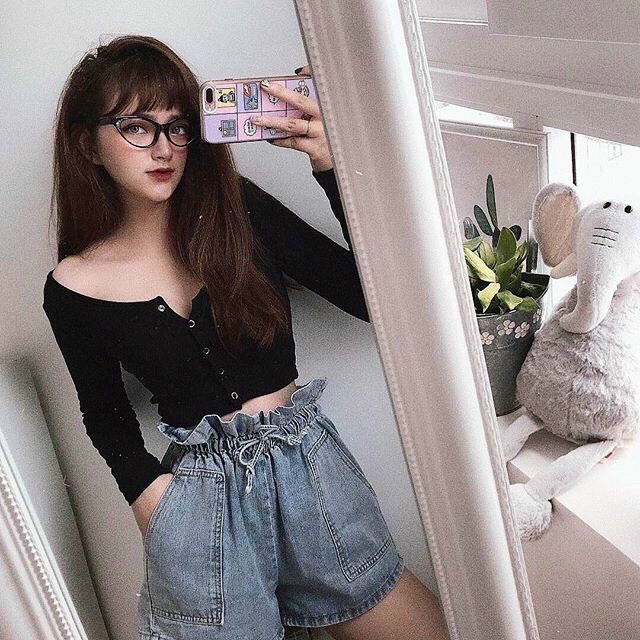 Áo Croptop Thun Gân Cúc Bấm Tay Dài
