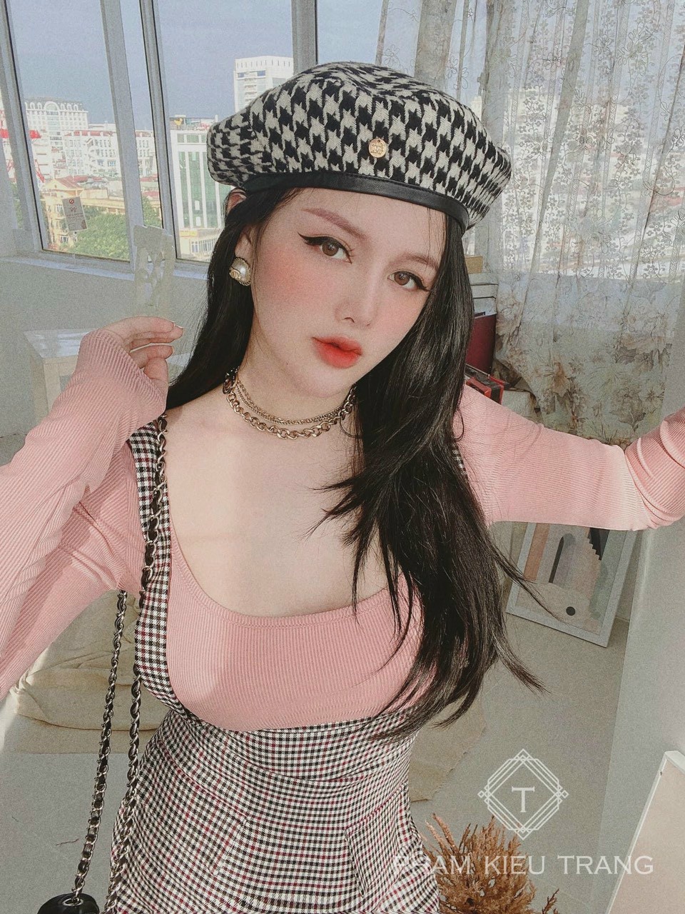 [HCM]Set yếm váy áo tay dài ôm body kèm yếm váy caro #setyemvaycaro