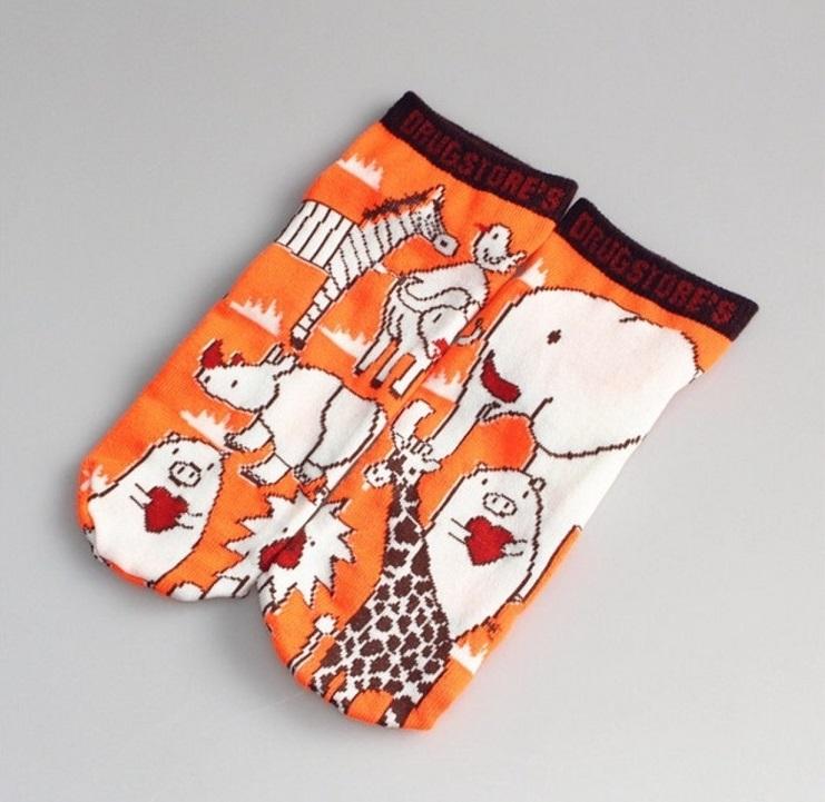 1 đôi vớ (tất) hình Phụ Kiện 68 (sale 11k)
