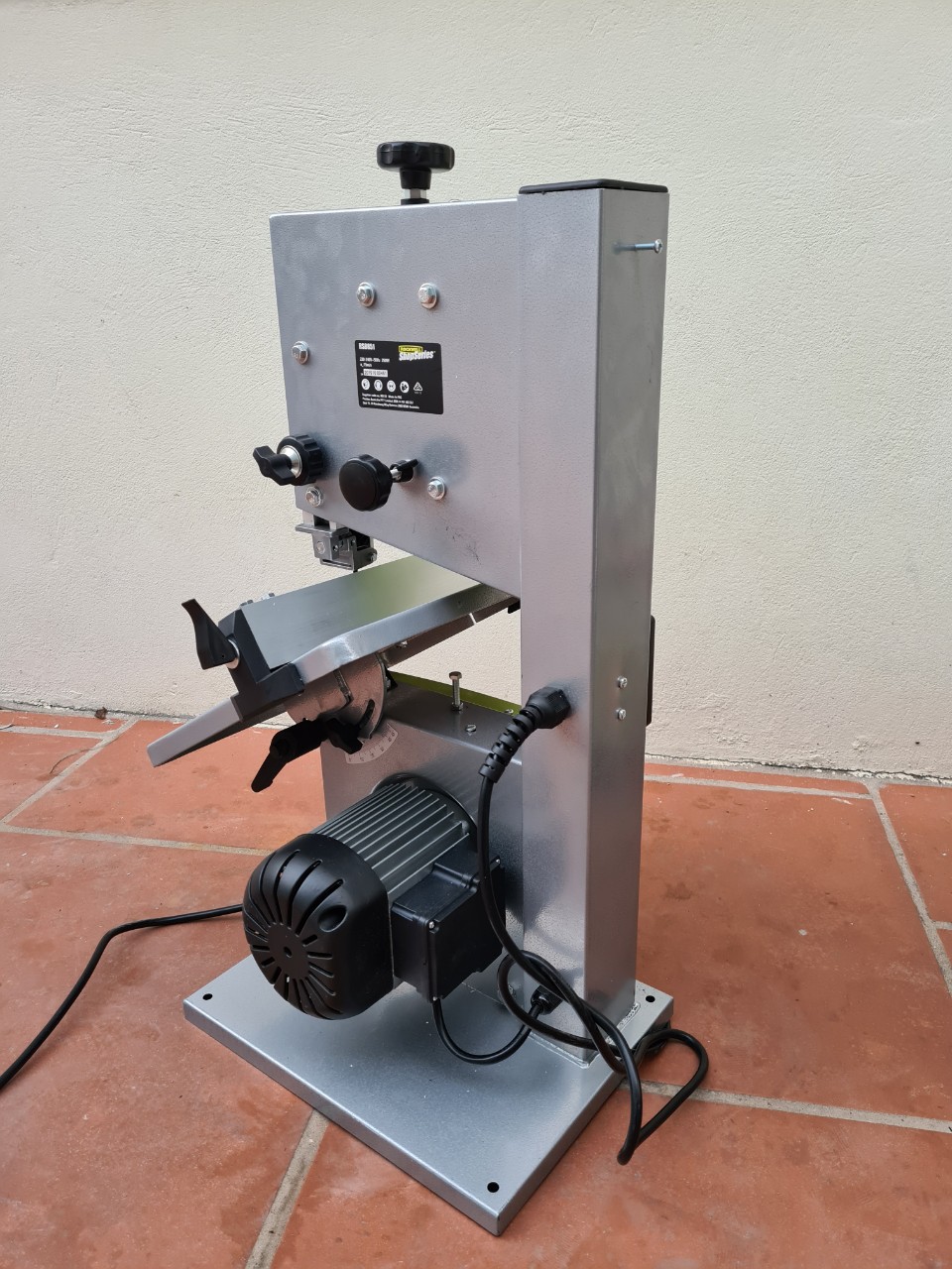 Máy cưa lọng cây