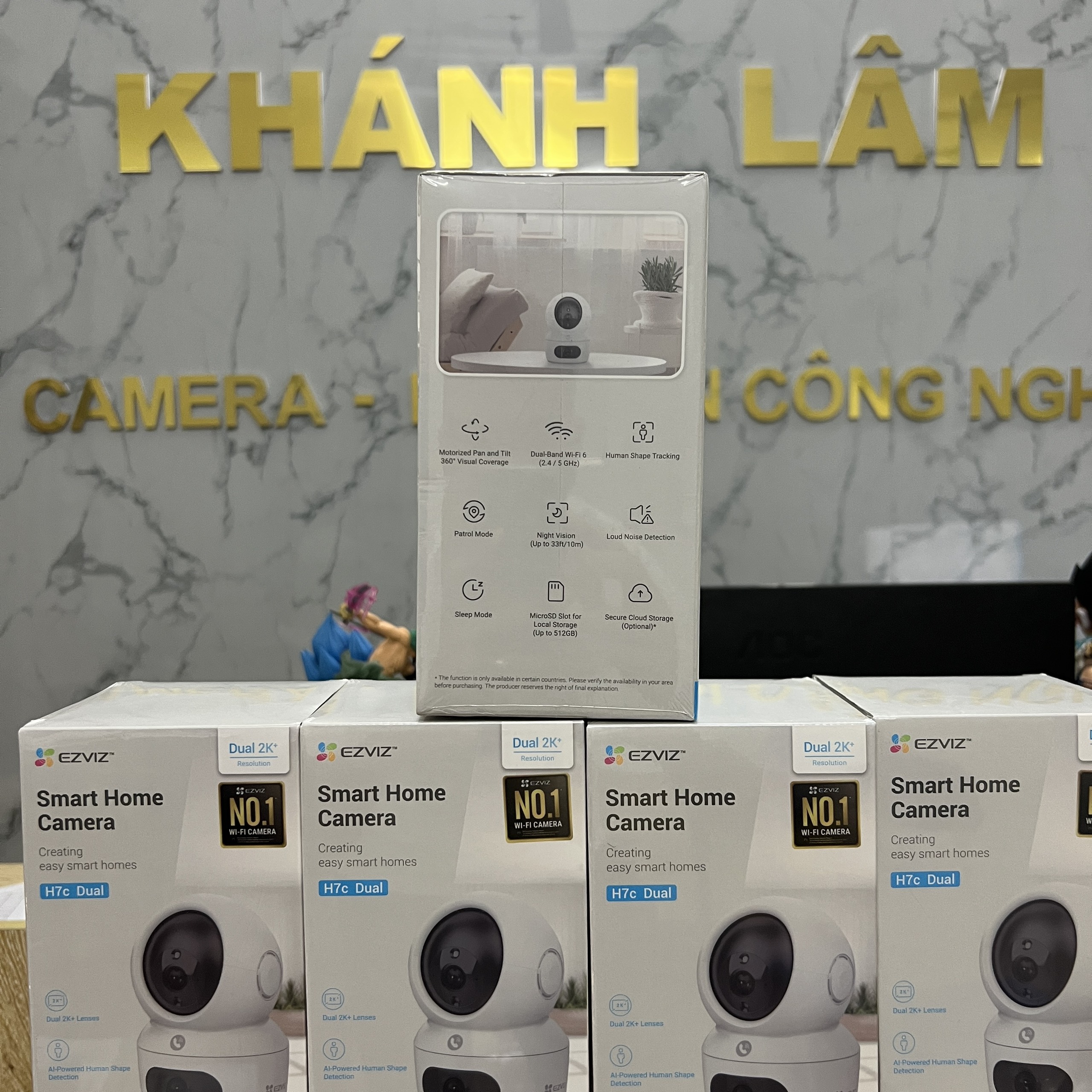 Camera WiFi Ống Kính Kép EZVIZ H7C (4MP+4MP)
