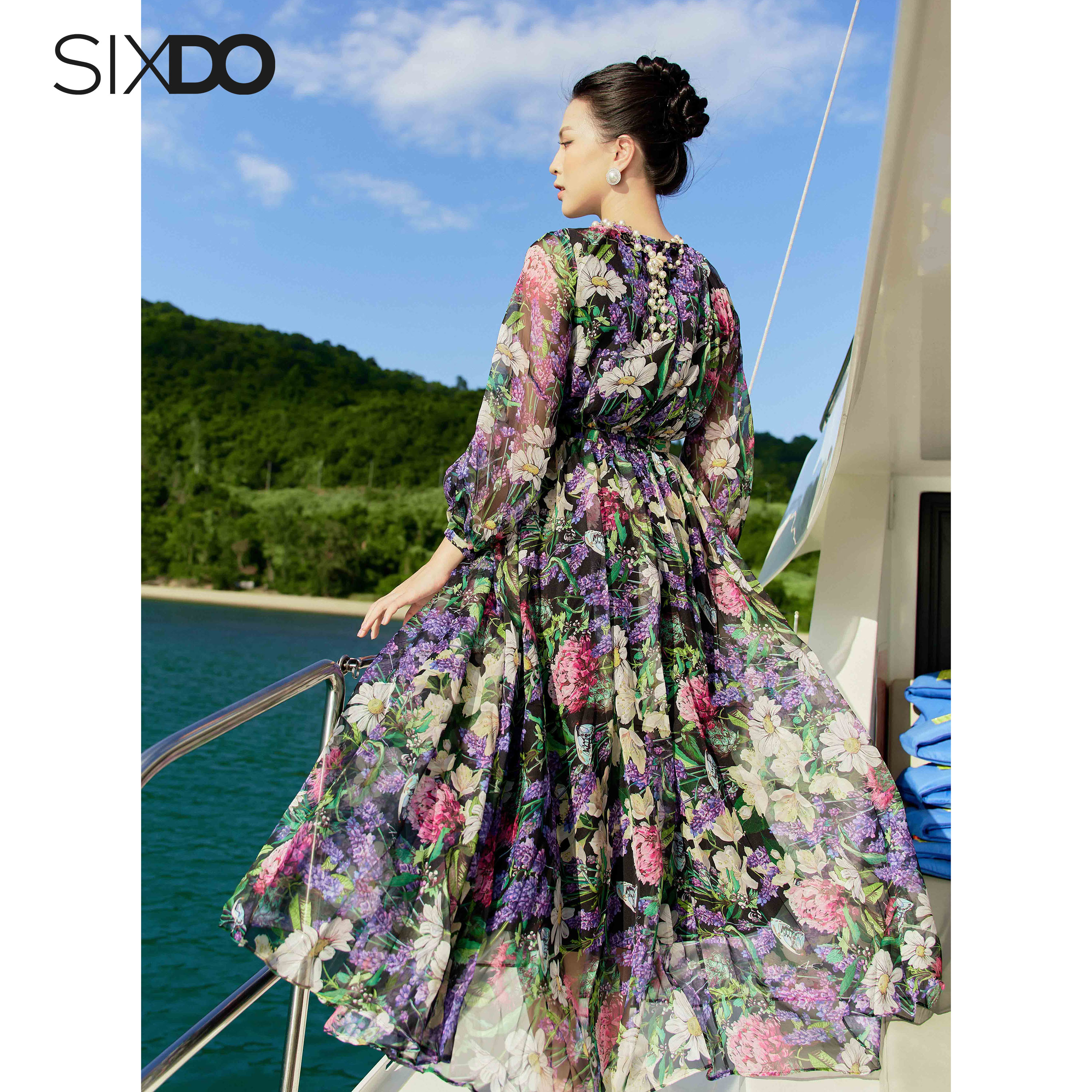 Đầm maxi voan hoa cổ tròn SIXDO (Black Floral Bishop Sleeves Maxi Voile Dress)