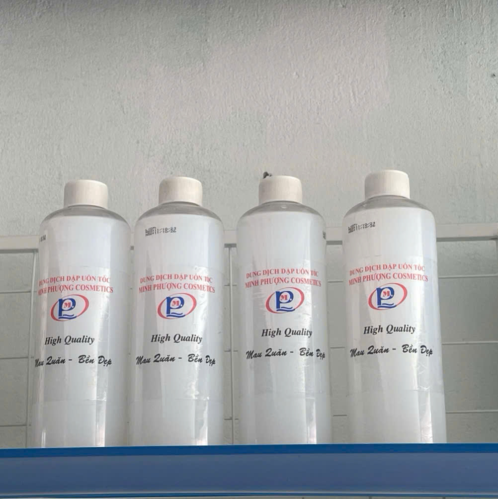 Chai dung dich định hình thuốc uốn tóc HIGH QUALITY