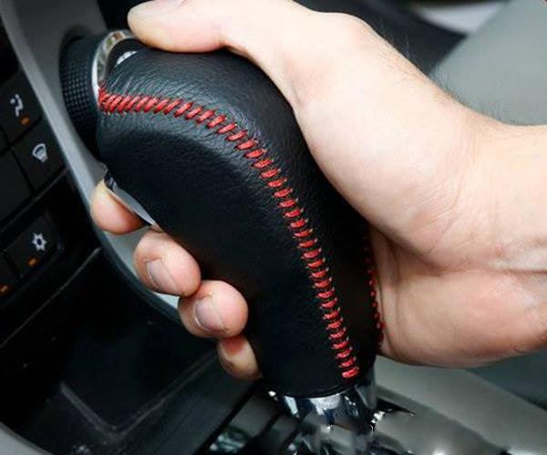 Bọc Cần Số Da Thật Xe Hyundai Accent, Kona, Grand I10 2018 2019 2020 bản AT