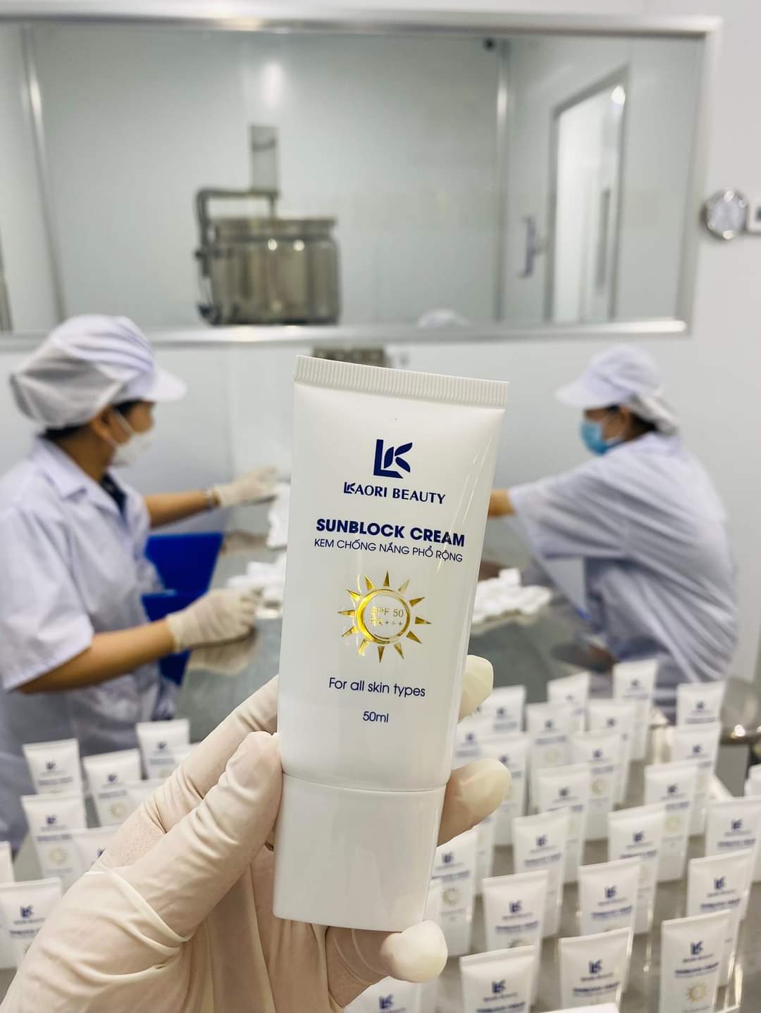 Lkaori spectrum sunscreen cream