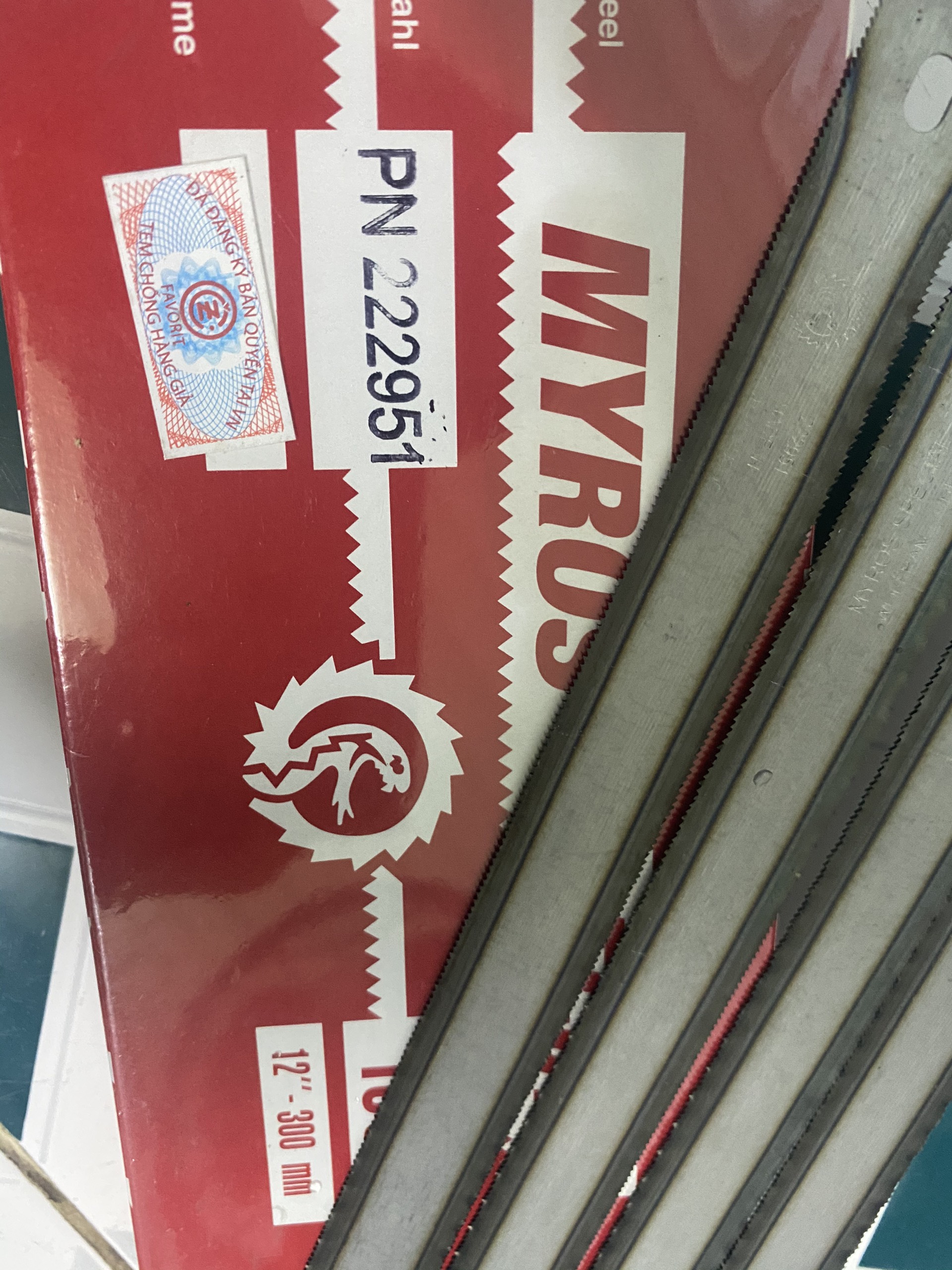 [HCM]2 cây lưỡi cưa Tiệp siêu xịn hàng cộng hòa Séc