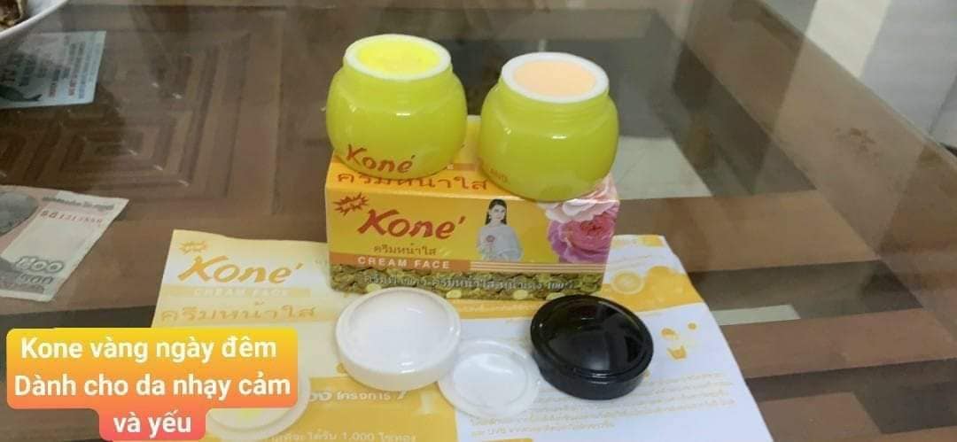 BỘ Mụn KEM KONE NGÀY VÀ ĐÊM