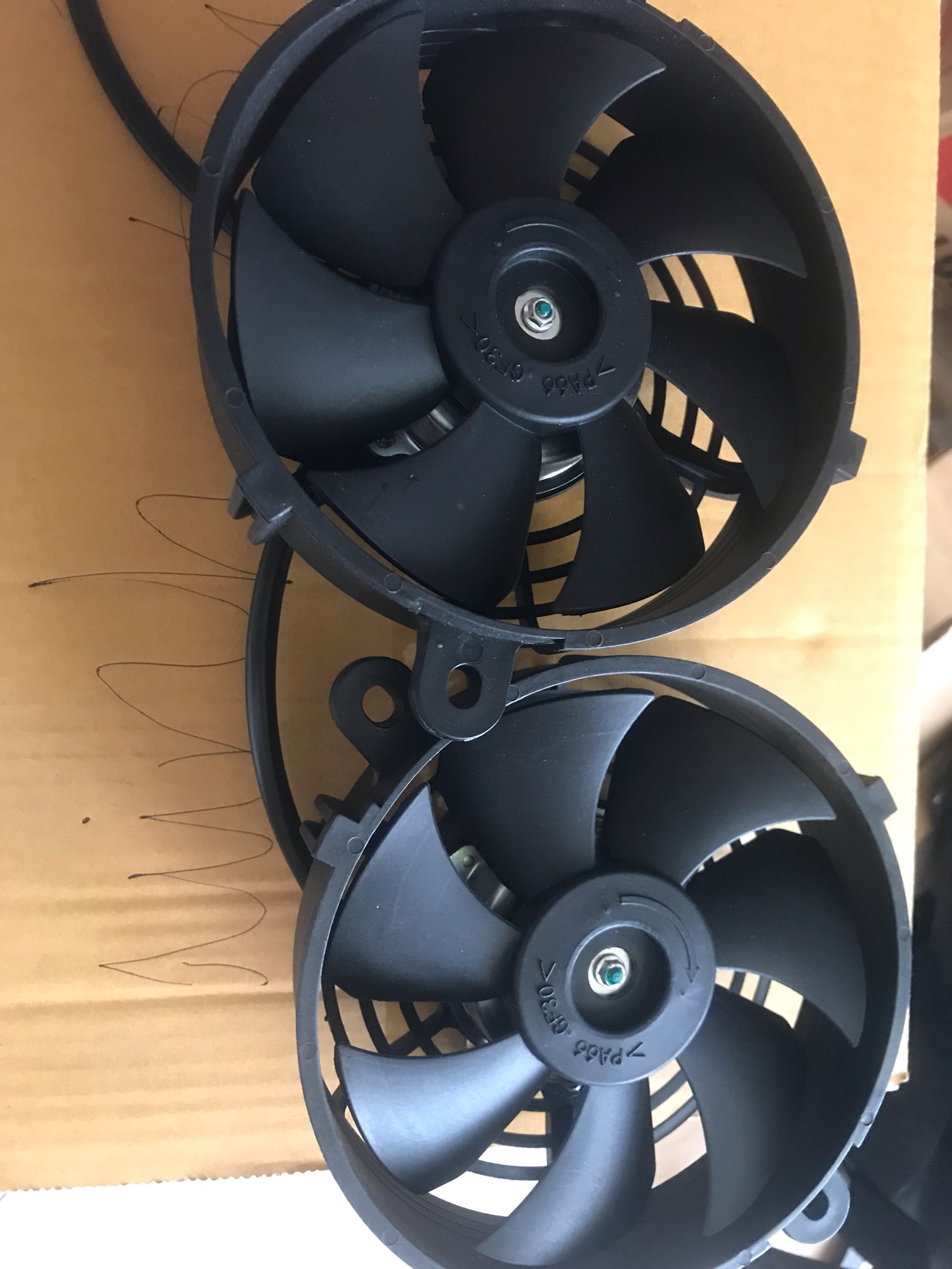 Quạt két nước Sh Ý/ Dylan/Ps