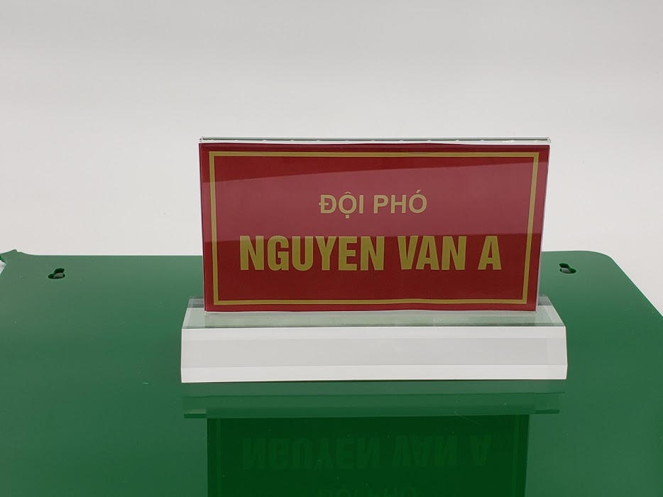 Biển chức danh mica Quân Đội