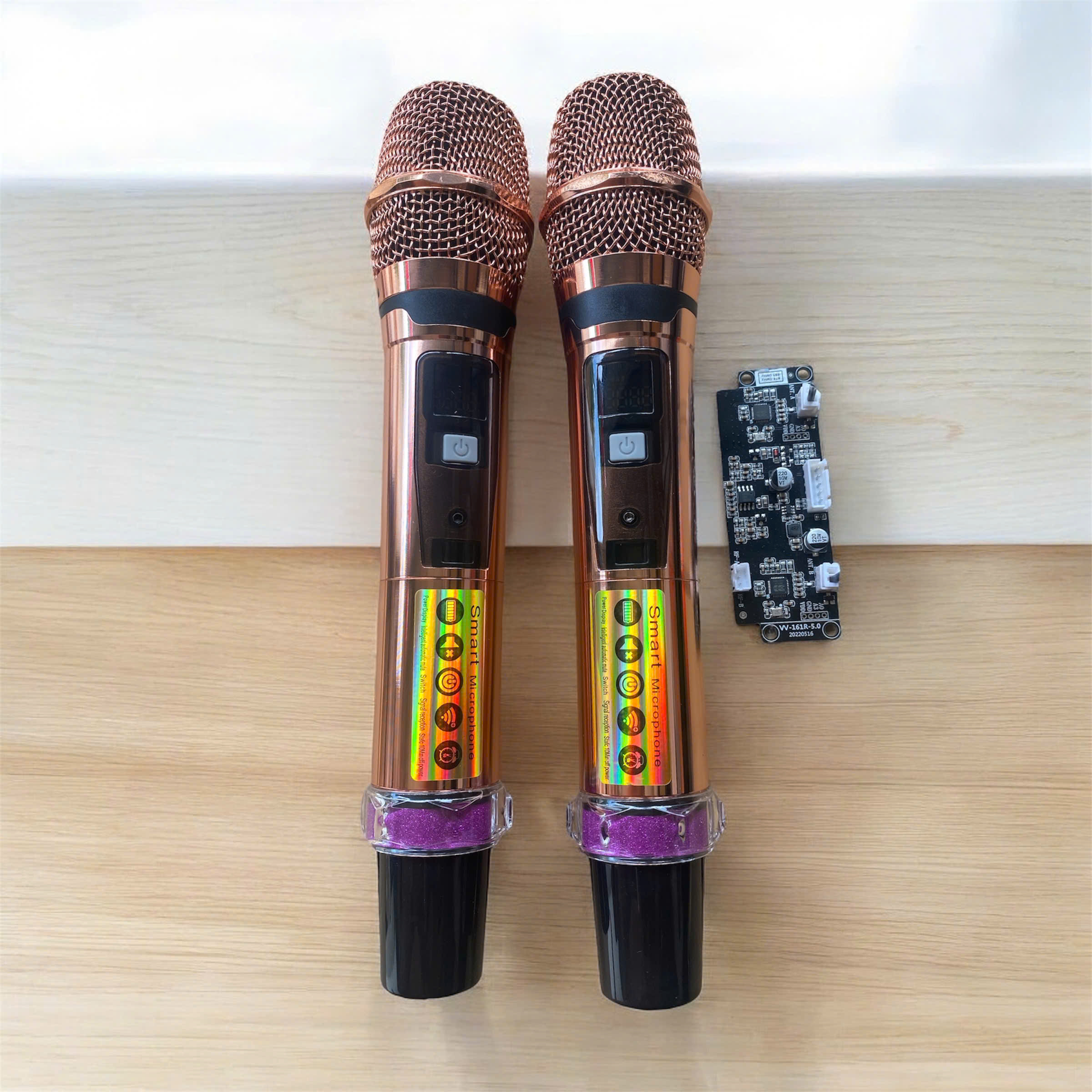 Micro Loa Kéo UGX-23 Cao Cấp Kim Loại Nhôm - 2 Kênh Riêng Biệt