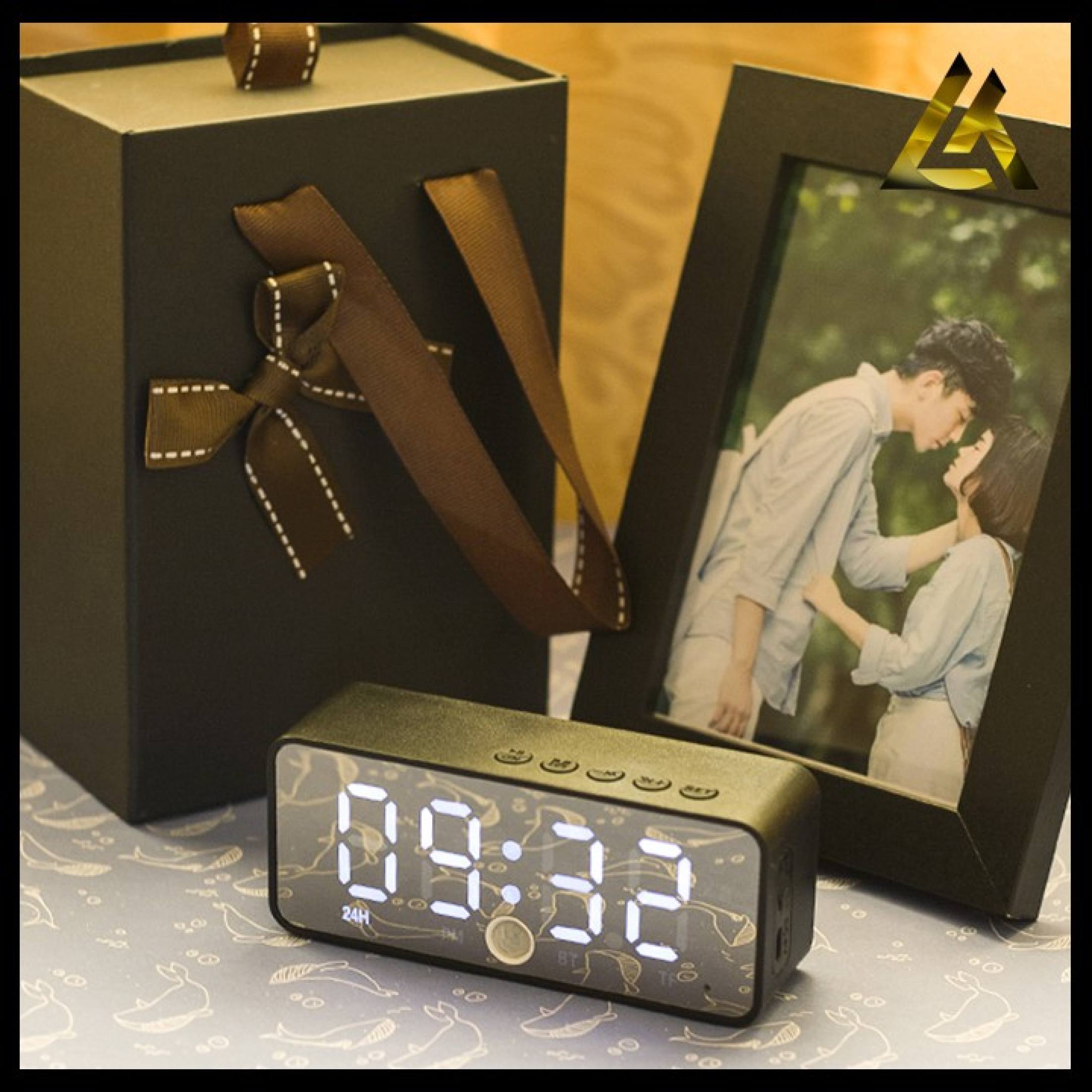 Loa bluetooth mini kimiso k-11 / 12 kiêm đồng hồ loa bluetooth mini kimiso k11 kiêm đồng hồ báo thứcloa bluetooth kimiso kiêm đồng hồ báo thức k11/12 mặtloa bluetooth kimiso k11 giá rẻ loa bluetooth mini kimiso k-11 / 12 kiêm đồng hồ
