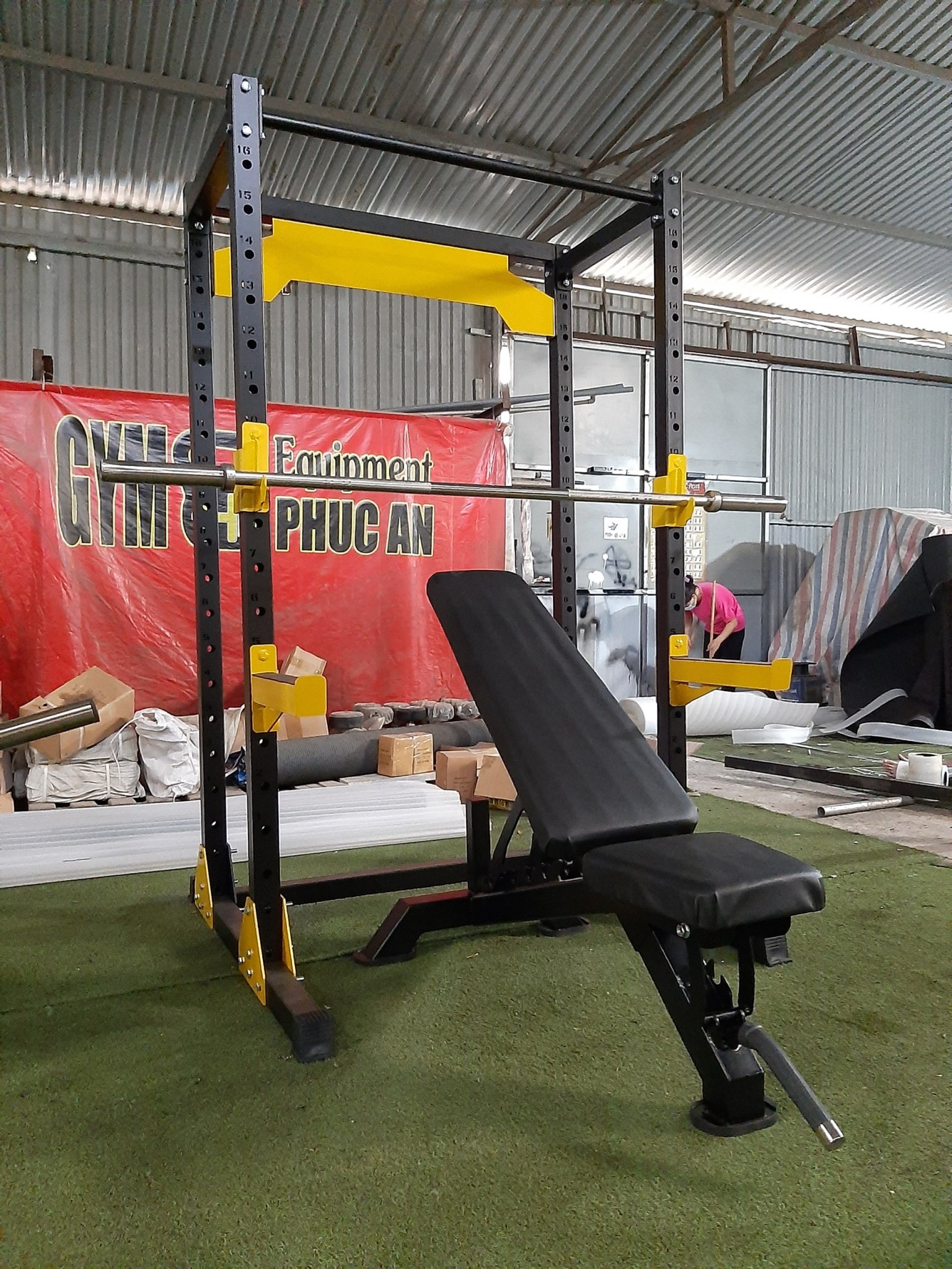 khung rack squat 4 cột