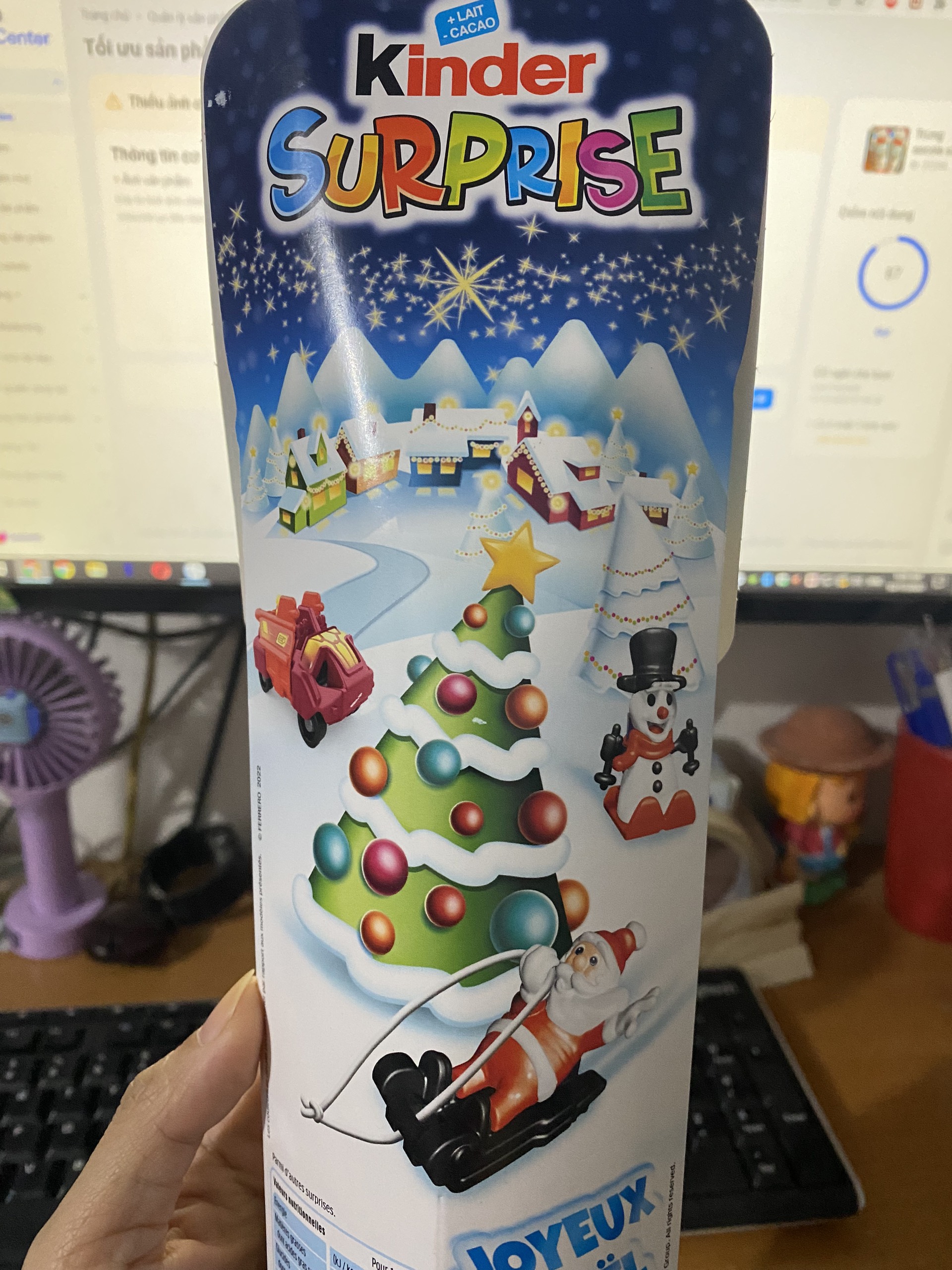 Trứng socola sữa Kinder hộp 4 quả- Pháp