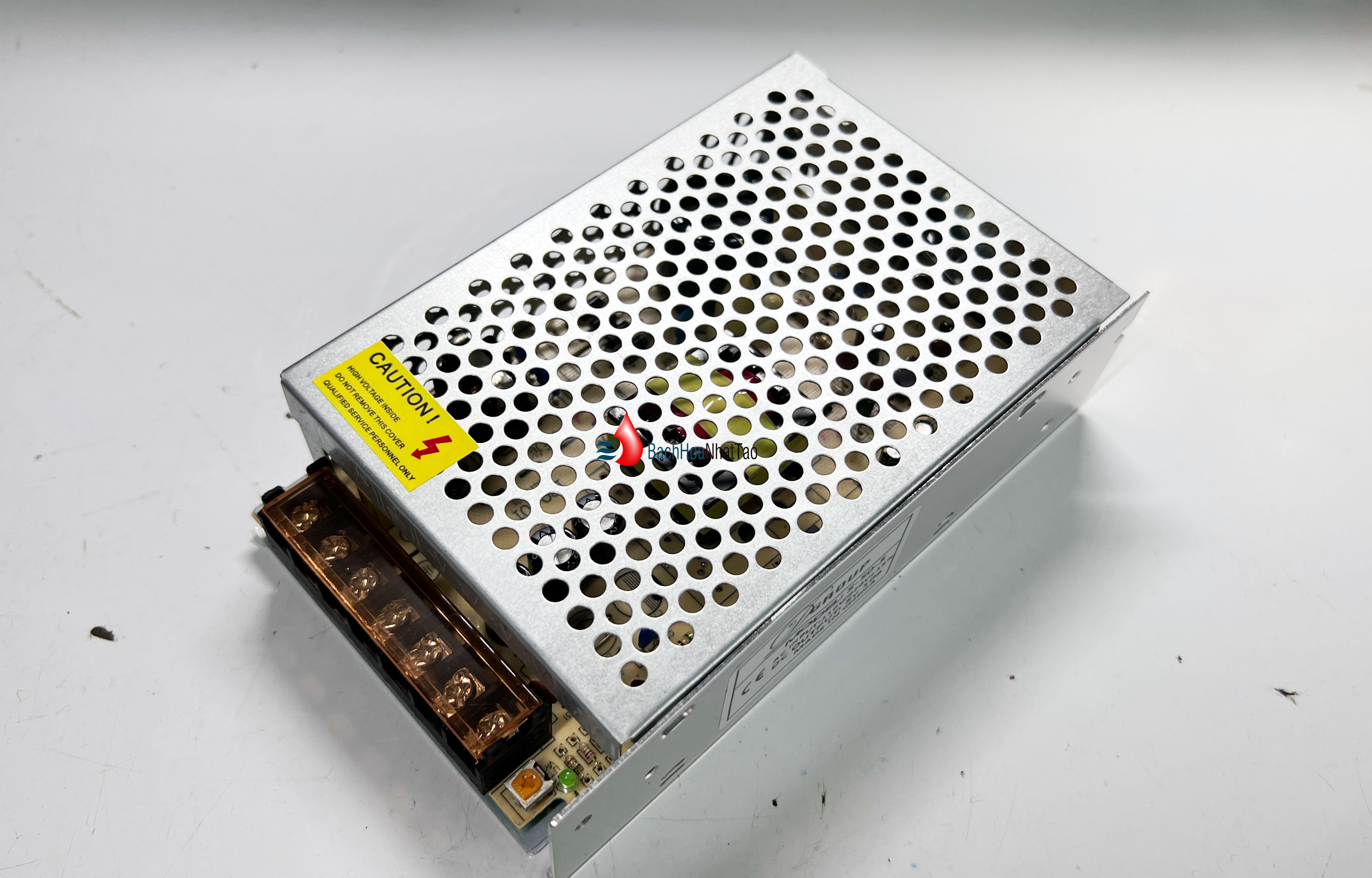Nguồn tổ ong 5V 10A 50w mới 100%