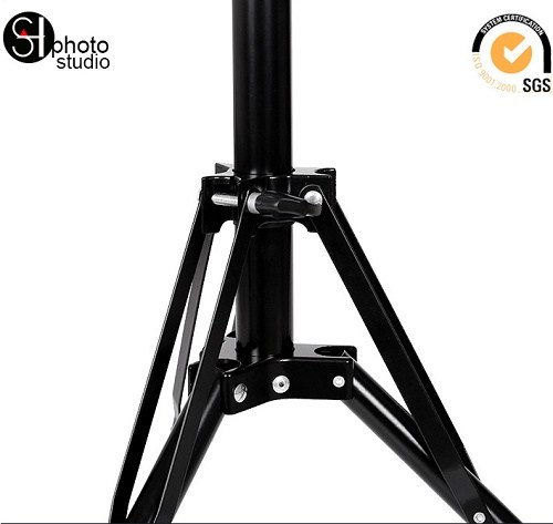 Chân đèn 1.9 mét gấp ngược