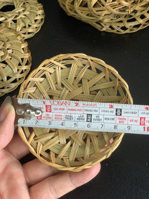 mẹc tre ghế rỗ nhắc nồi tre trang trí