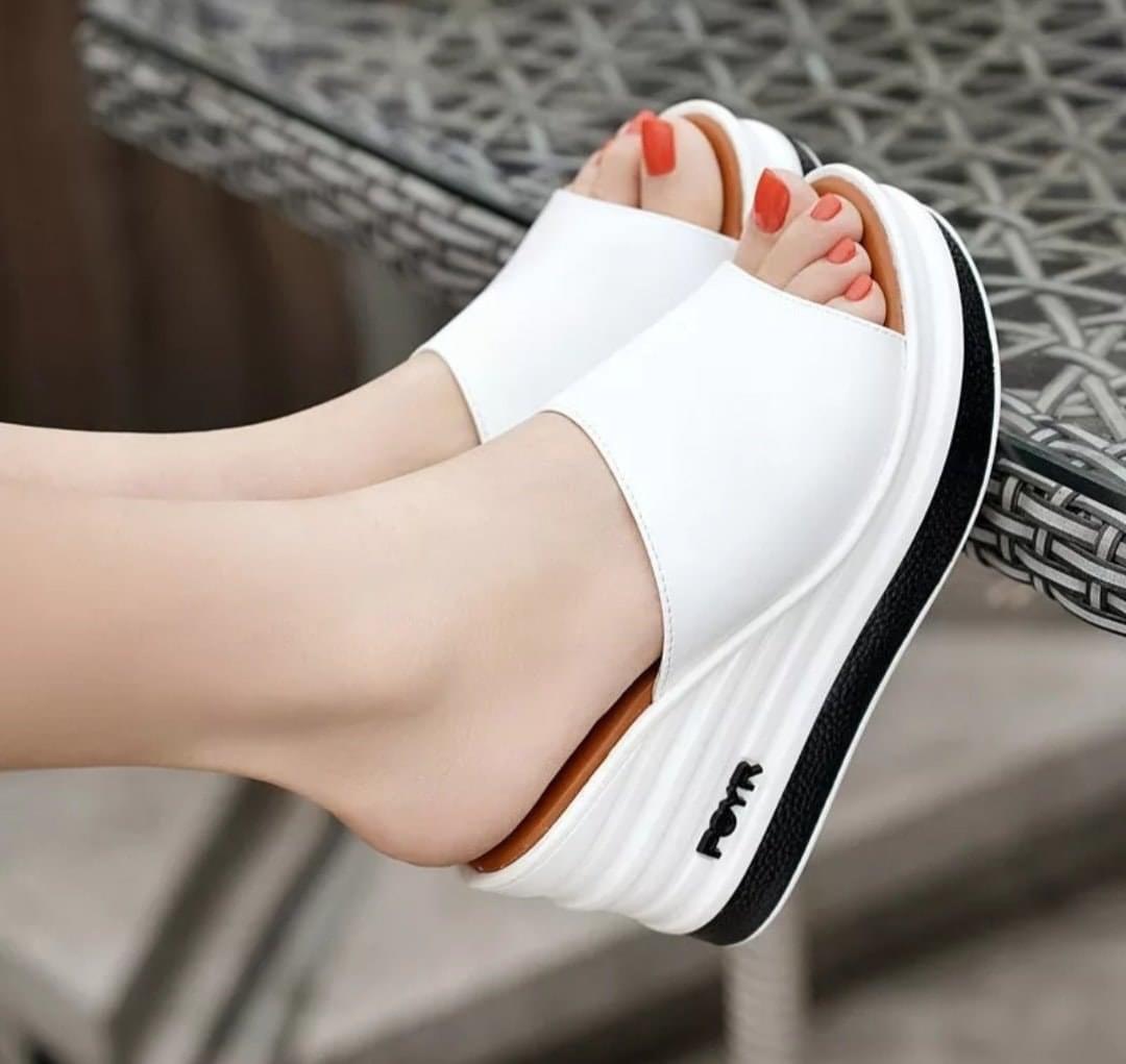 DÉP XUỒNG QUAI DA ĐẾ CHỮ 7P