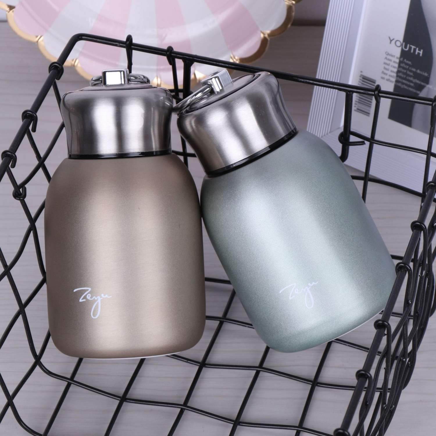 Bình nước giữ nhiệt hot trend 2023, bình đức giữ nhiệt mini 300ml chất liệu inox không han gỉ giữ nhiệt 12-24h