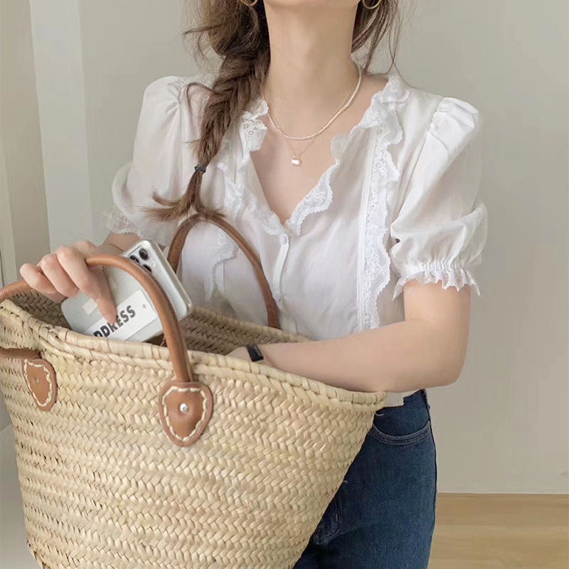 MS691 Áo sơ mi kiểu nữ cộc tay cổ tim phối ren