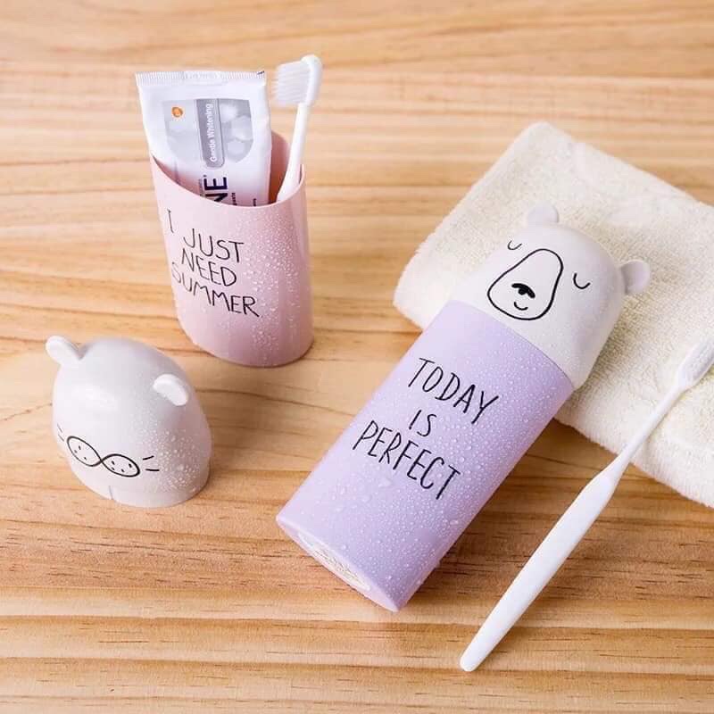 [HCM]Hộp đựng bàn chải và kem đánh răng