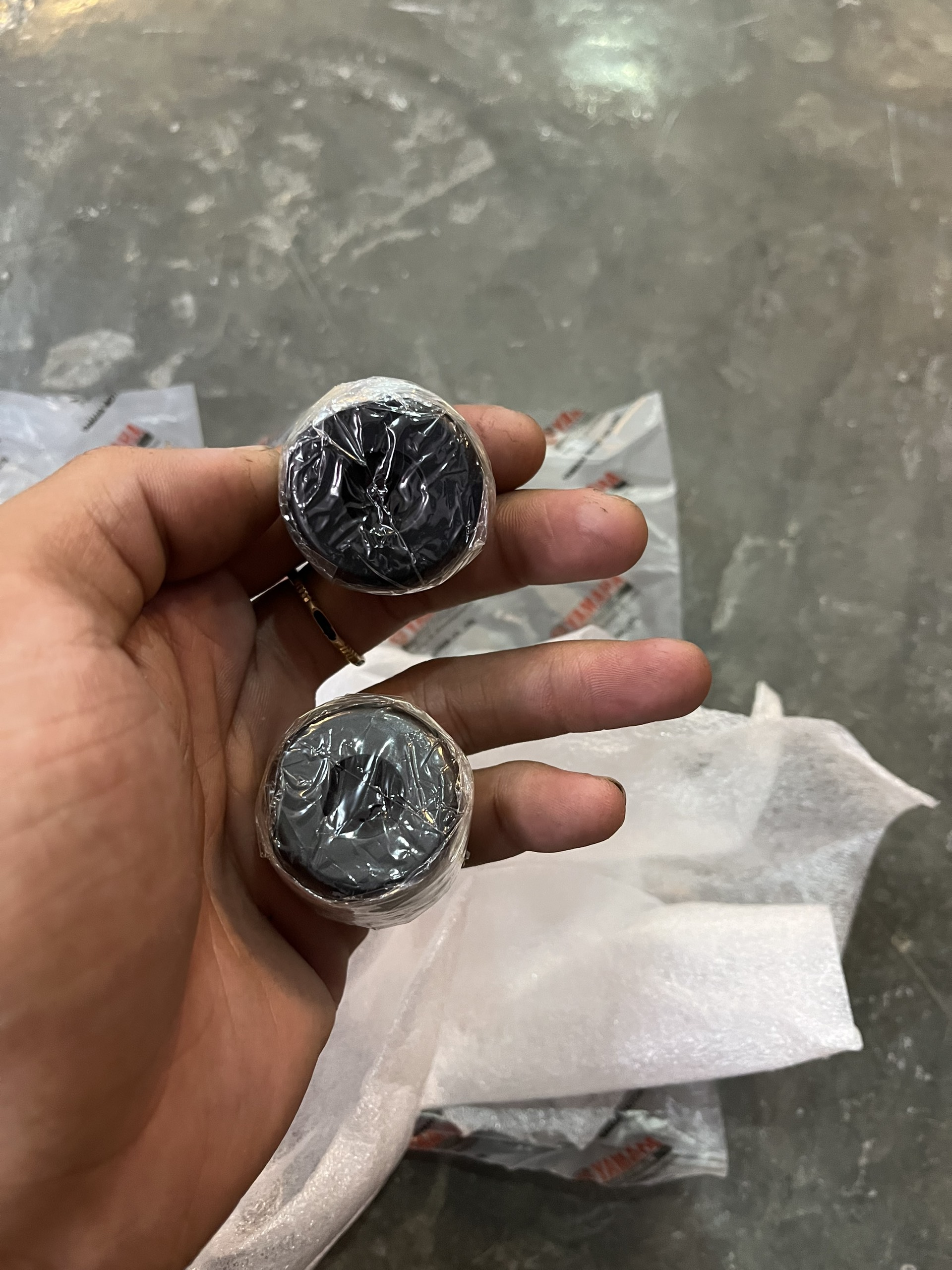 Gù tay lái Spark 135 chính hãng