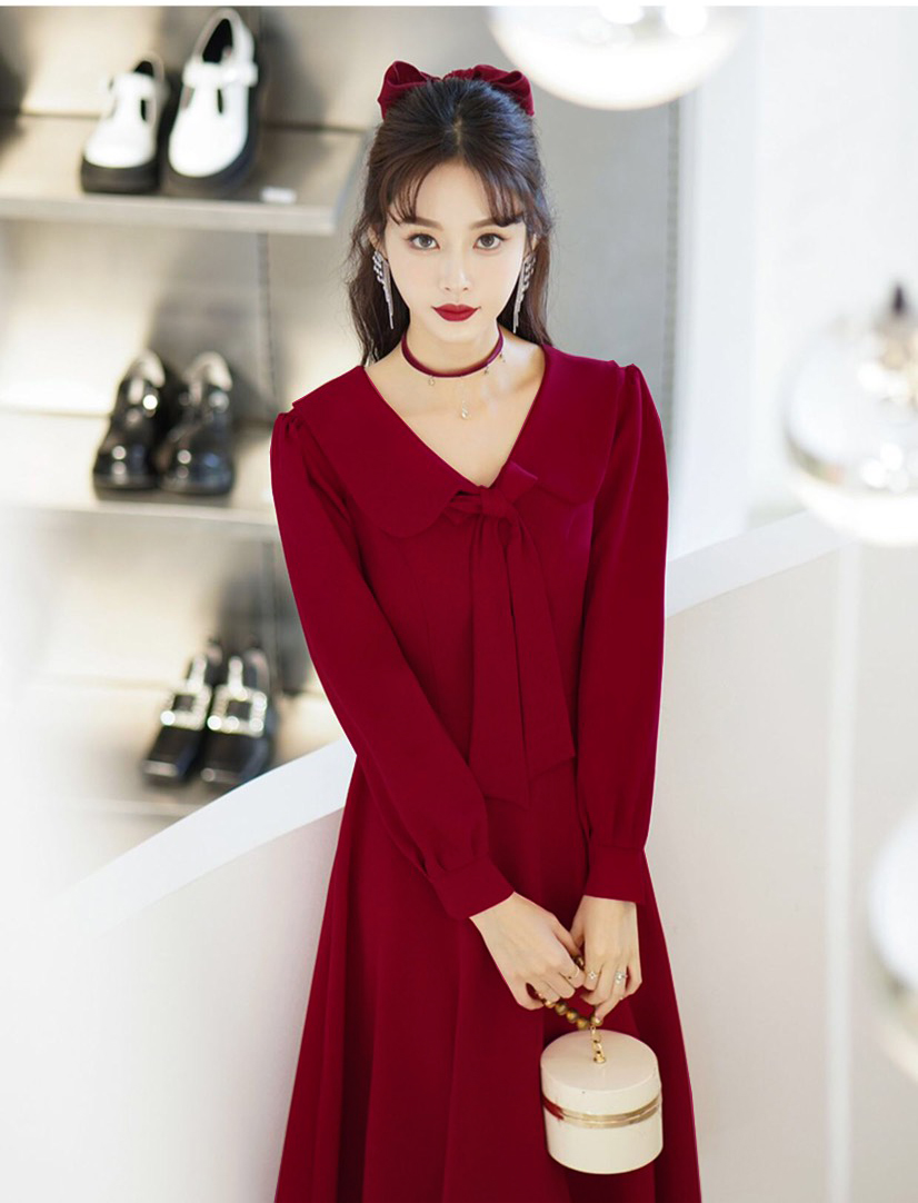 Đầm  Đự Tiệc Dáng Xoè Tay Dài Phối Nơ Cổ
