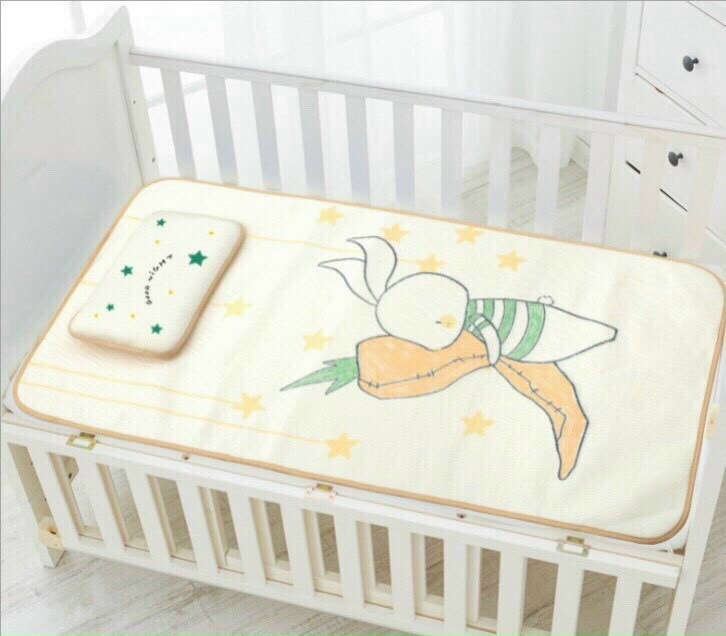 Chiếu lụa điều hoà Muslin Trees cao cấp 60x 120cm (Tặng kèm gối ) cho bé sơ sinh