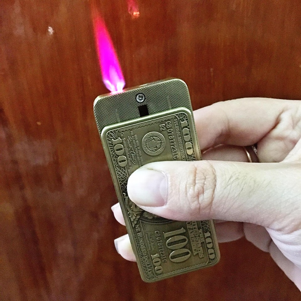 Bật Lửa Khè Trượt Hình Tiền 100 Đ.ô Độc Lạ -(Xài Gas)