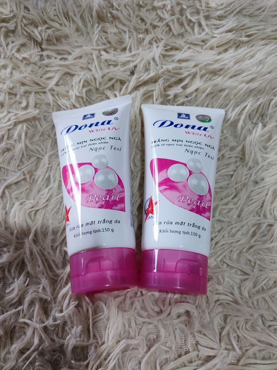 Combo 06 Chai Sữa Rửa Mặt Dưỡng Trắng Da Dona 150g