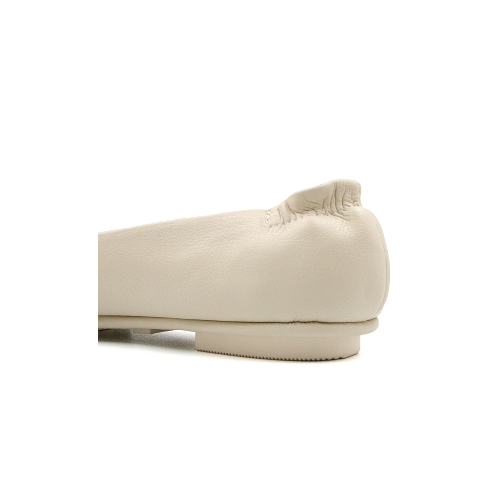 Hunting for a Sale in October | 30% Off Order 199K - Doll Shoes with Bow Tie Micro Leather Super Lightweight Tmw32302